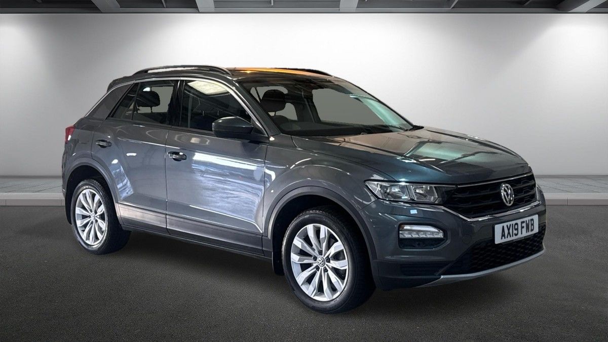 Volkswagen T-Roc Sticky Header Image