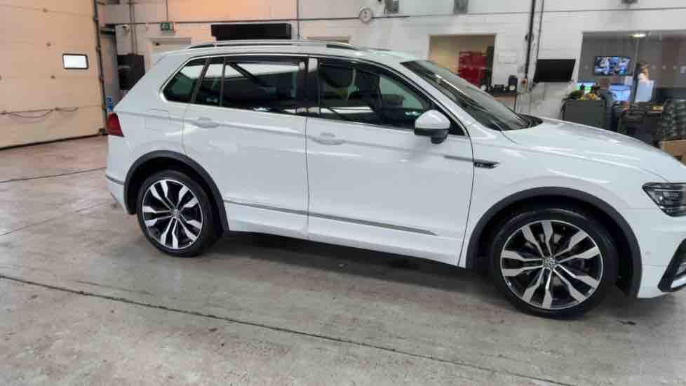 More views of Volkswagen Tiguan