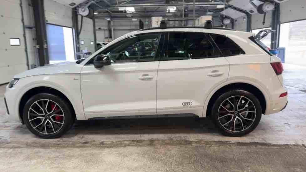 More views of Audi Q5