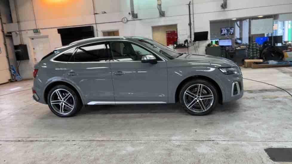 More views of Audi SQ5