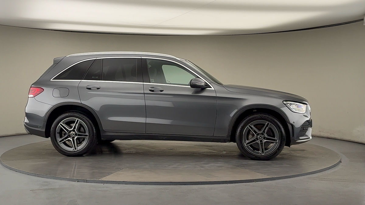 More views of Mercedes-Benz GLC