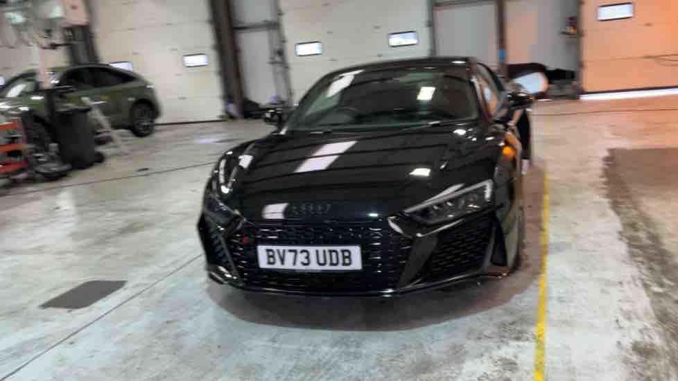 More views of Audi R8