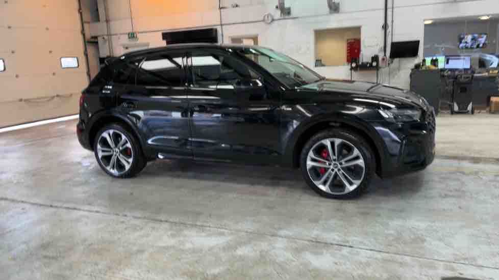 More views of Audi Q5