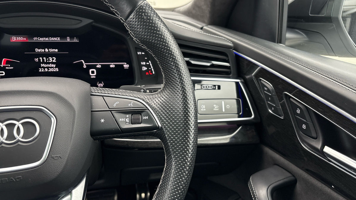 Audi Q8 Image 14