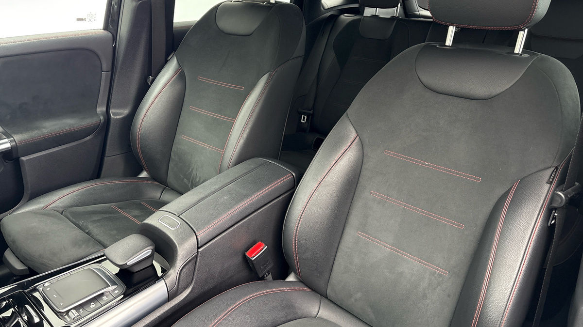 Mercedes-Benz GLA Image 7