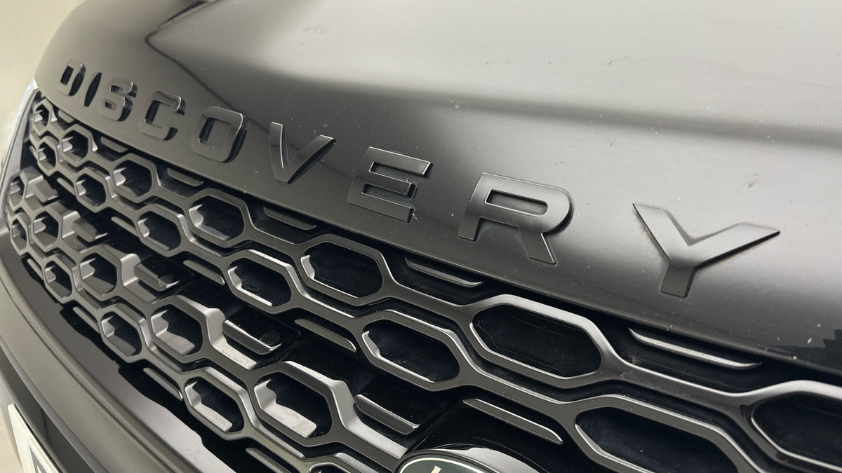 Land Rover Discovery Sport Image 24