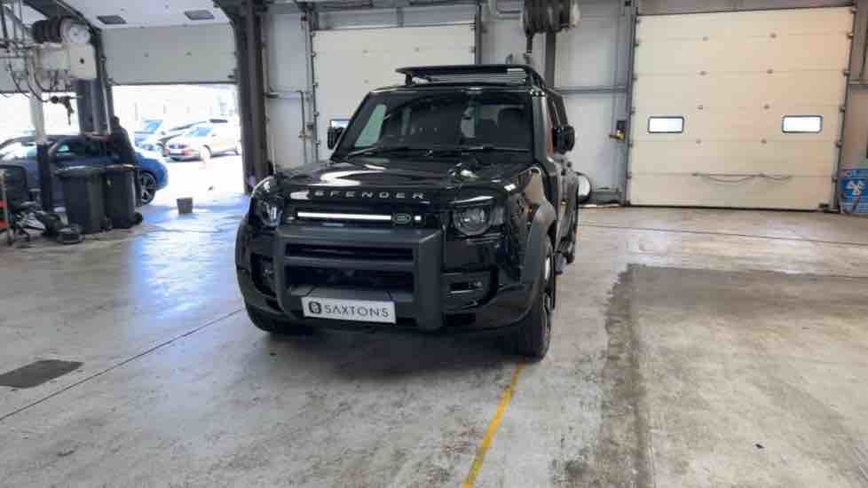 More views of Land Rover Defender 110
