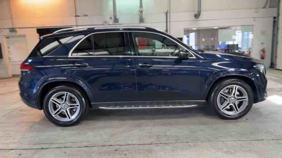 More views of Mercedes-Benz GLE