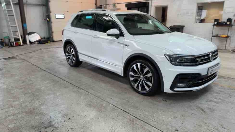 More views of Volkswagen Tiguan