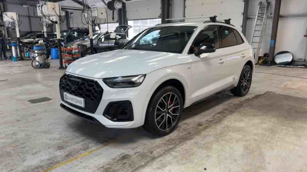More views of Audi Q5