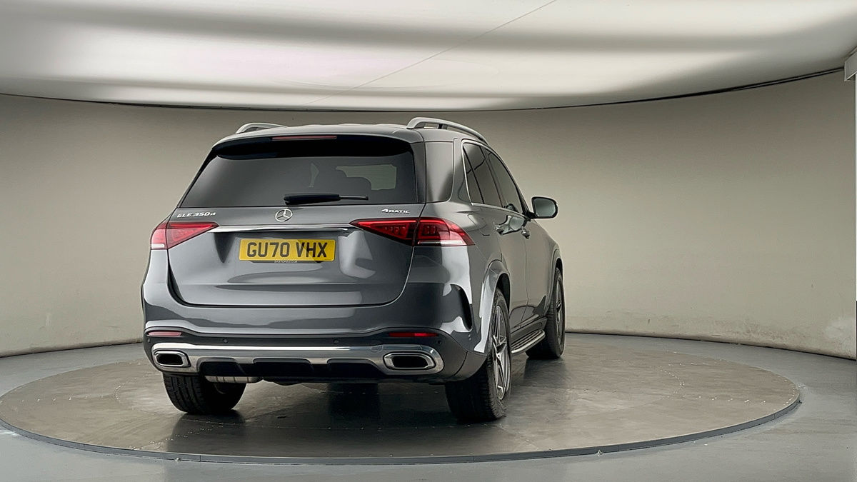 More views of Mercedes-Benz GLE