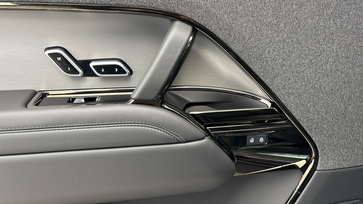 Land Rover Range Rover Sport Image 19