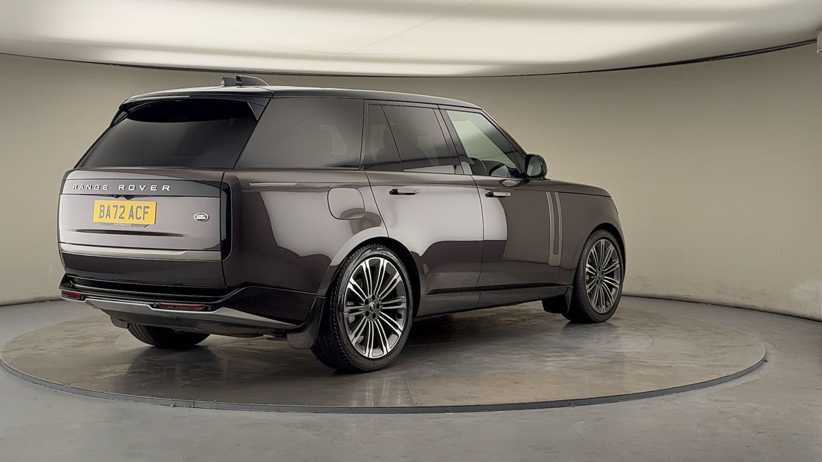 More views of Land Rover Range Rover