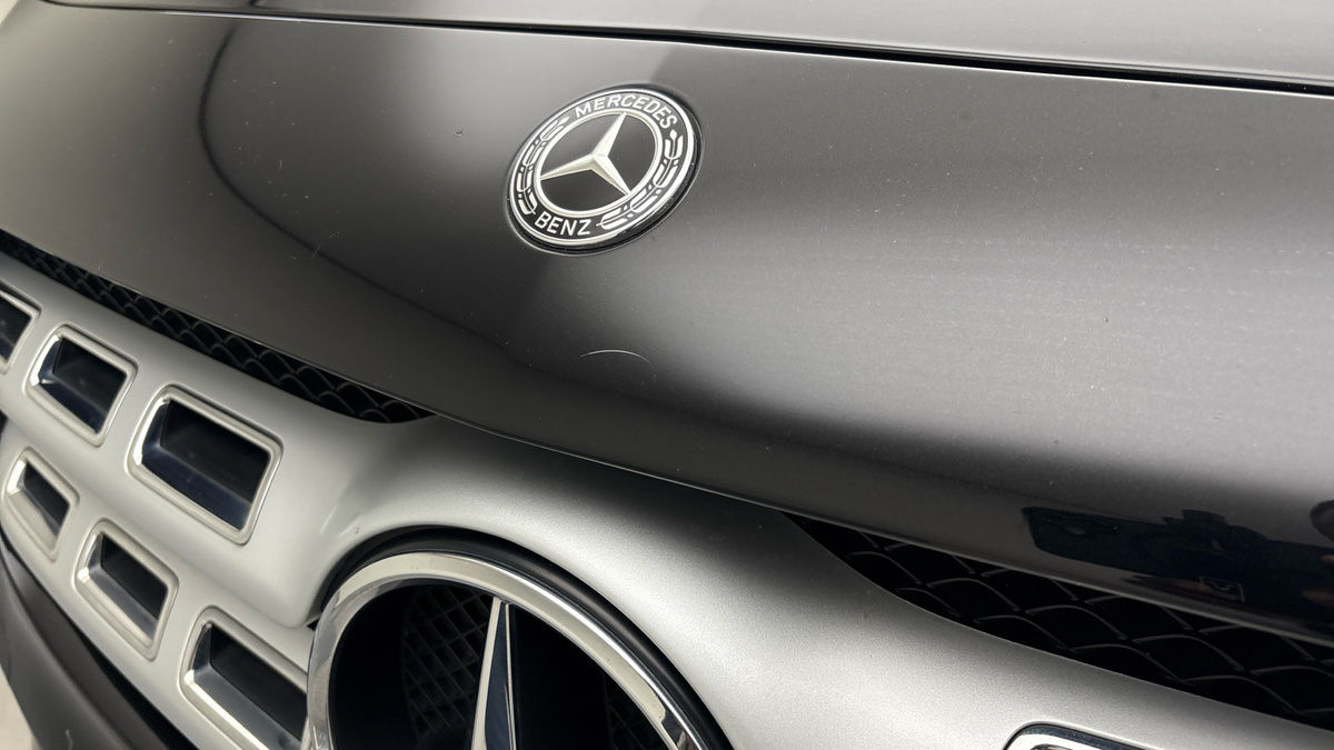 More views of Mercedes-Benz GLA
