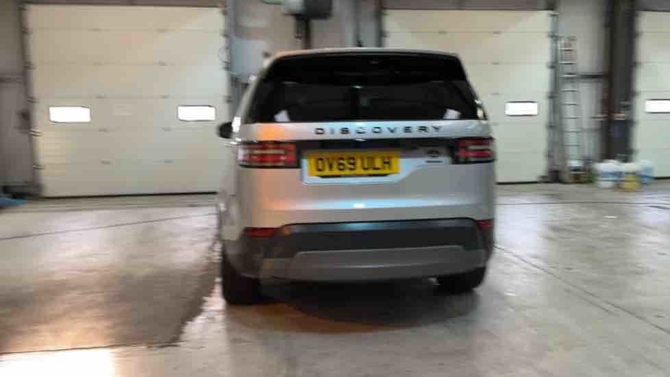 More views of Land Rover Discovery