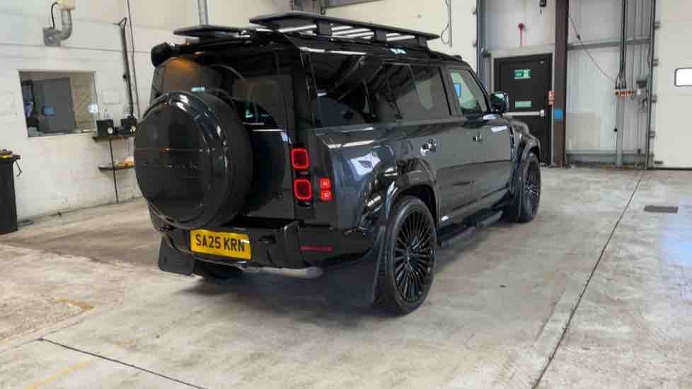 More views of Land Rover Defender 110