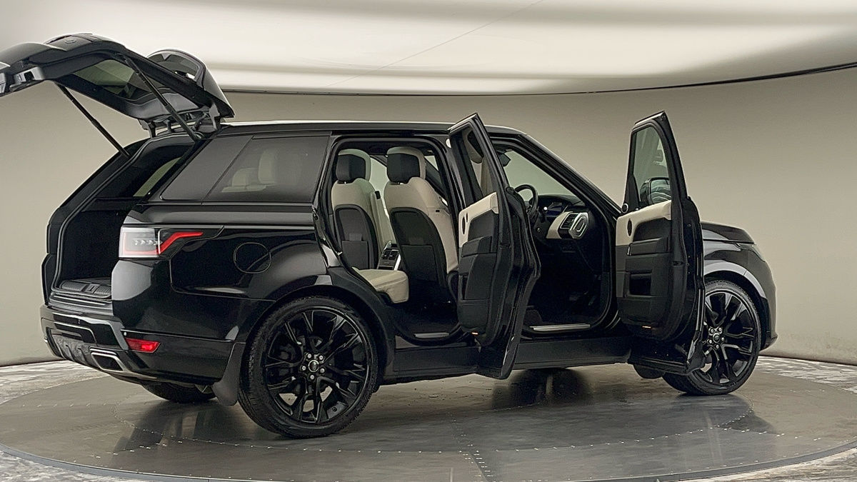 More views of Land Rover Range Rover Sport