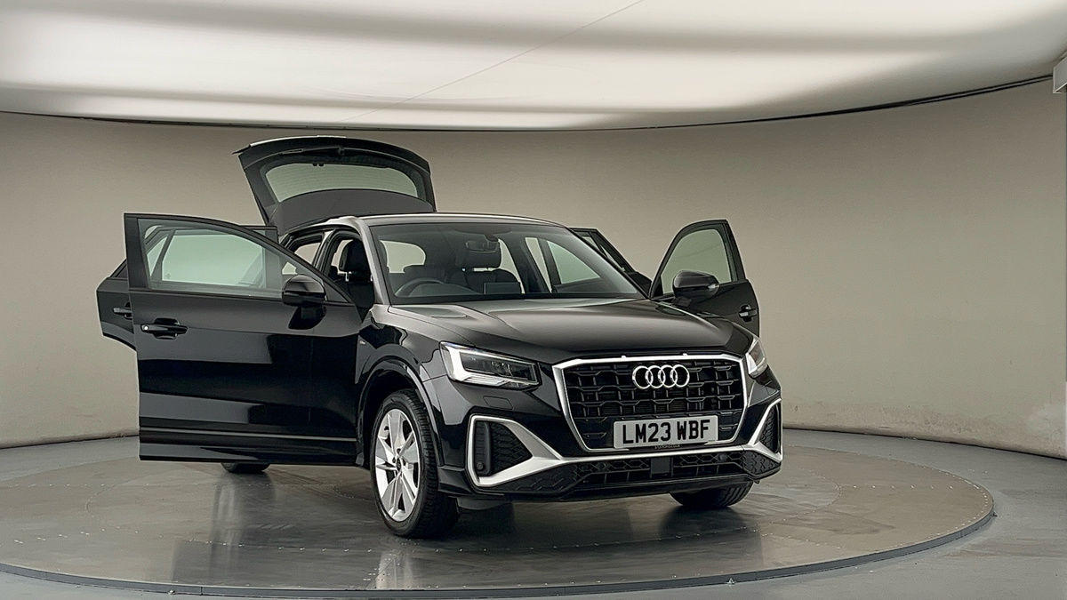 More views of Audi Q2