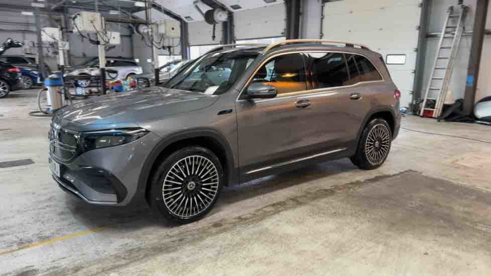 More views of Mercedes-Benz EQB