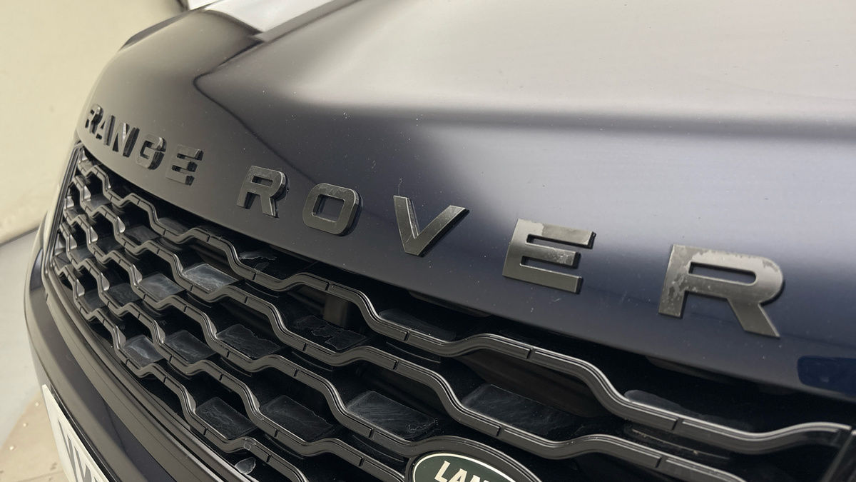 Land Rover Range Rover Sport Image 24