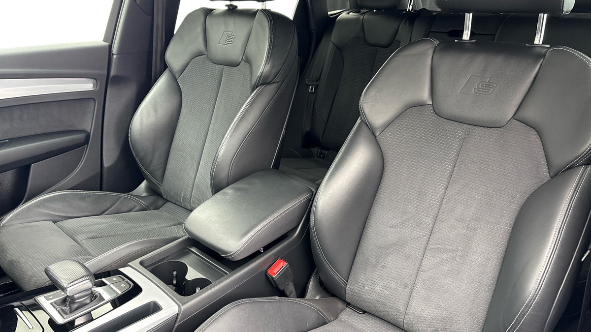Audi Q5 Image 7