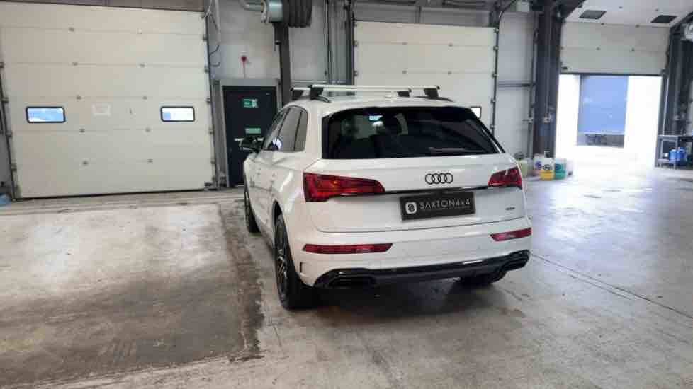 More views of Audi Q5