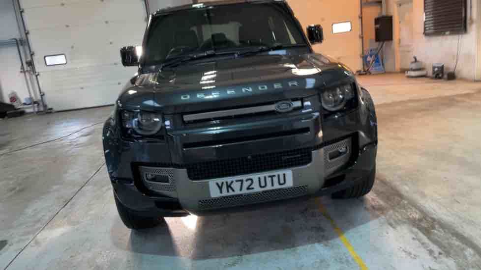 More views of Land Rover Defender 110