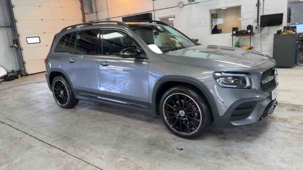 More views of Mercedes-Benz GLB