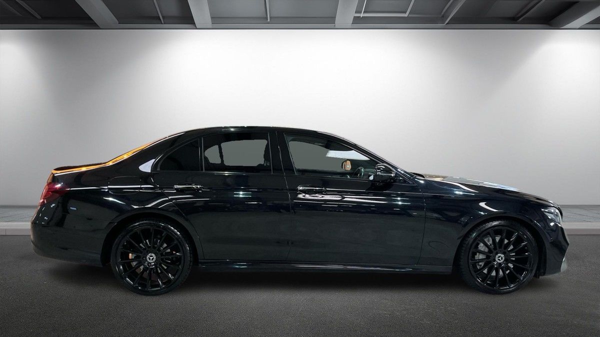 Mercedes-Benz E Class Image 16