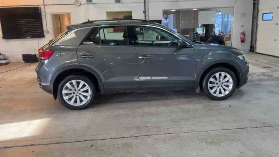 More views of Volkswagen T-Roc