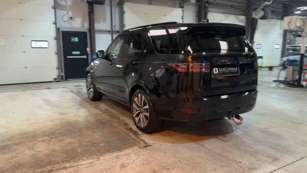 More views of Land Rover Discovery