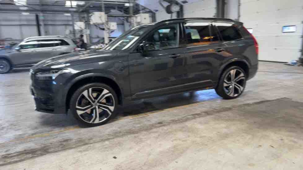 More views of Volvo XC90