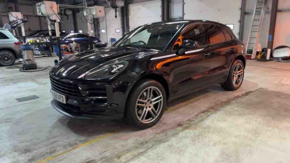 More views of Porsche Macan