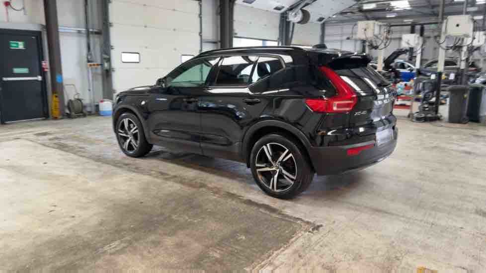 More views of Volvo XC40