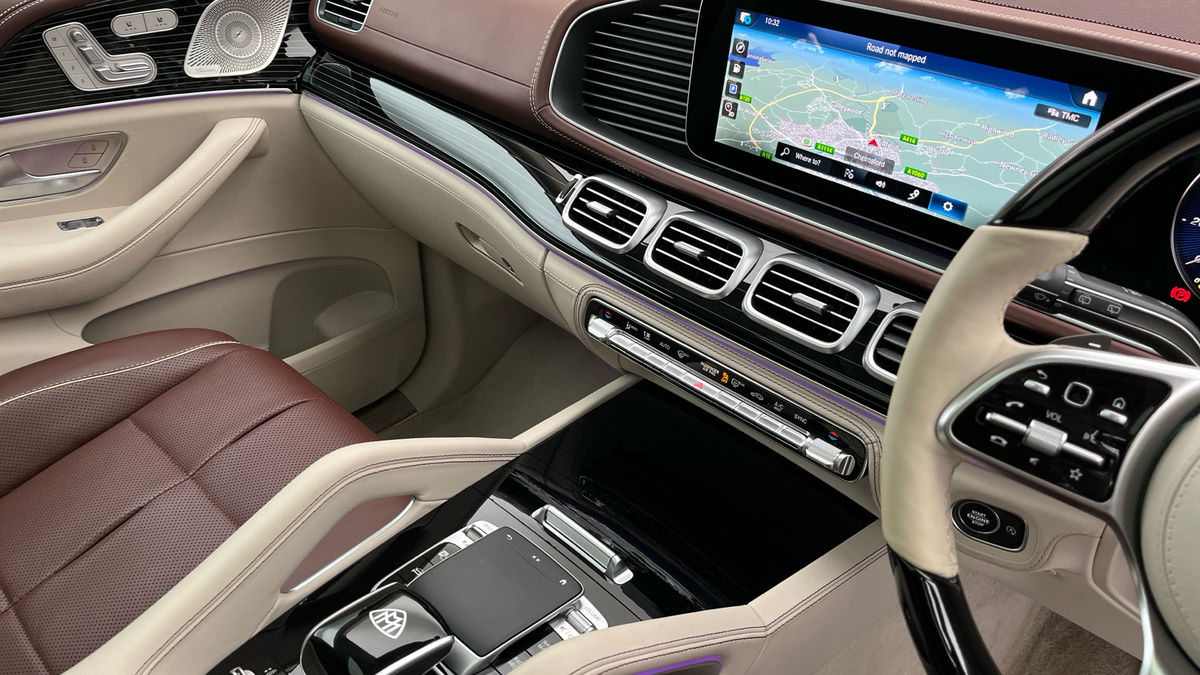 More views of Mercedes-Benz Maybach GLS