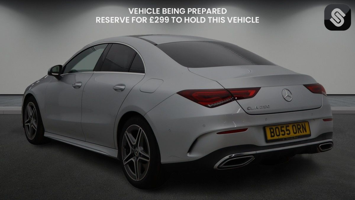Mercedes-Benz CLA Image 3