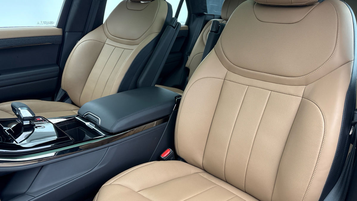 Land Rover Range Rover Sport Image 7