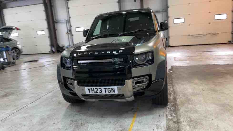 More views of Land Rover Defender 130