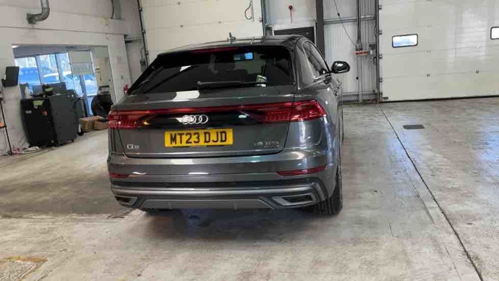 More views of Audi Q8