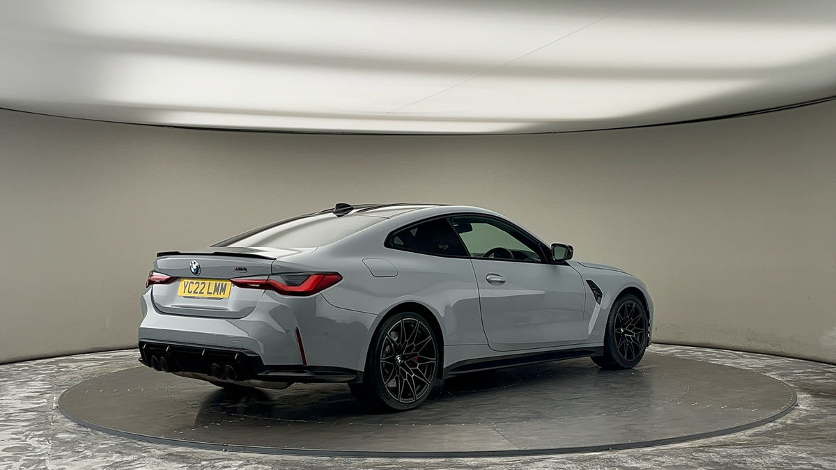 BMW M4 Competition Image 21