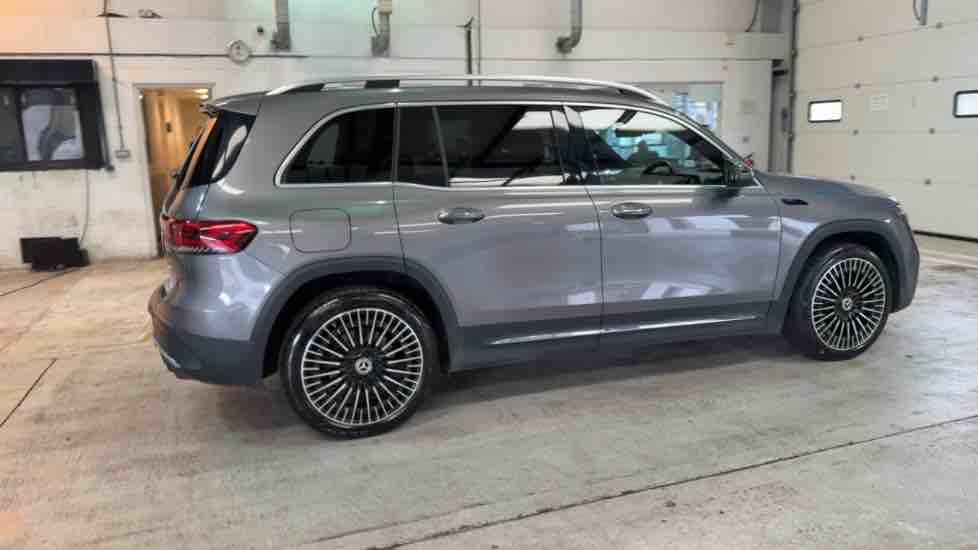 More views of Mercedes-Benz EQB