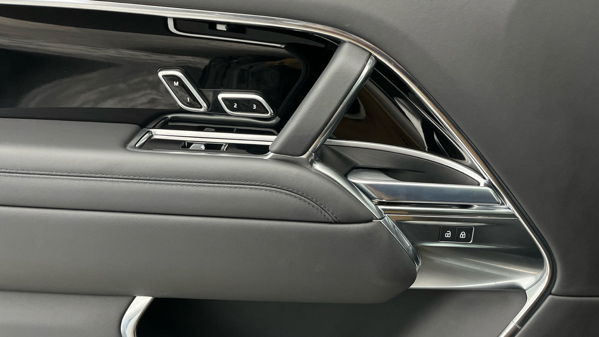 Land Rover Range Rover Image 19