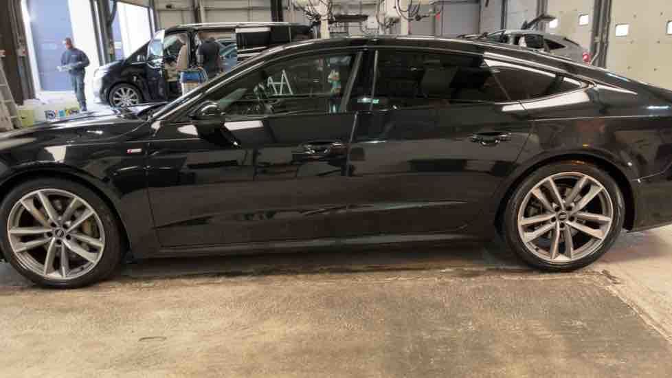More views of Audi A7