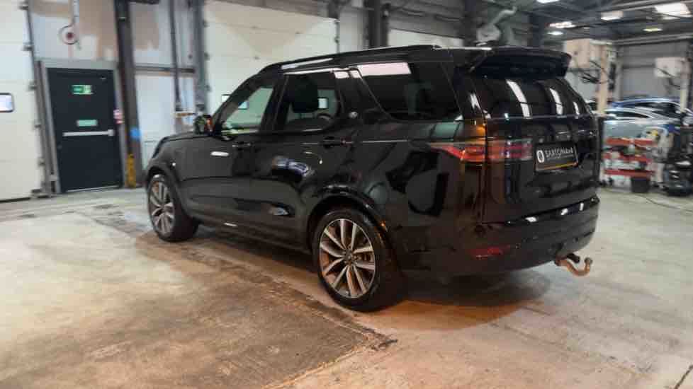 More views of Land Rover Discovery