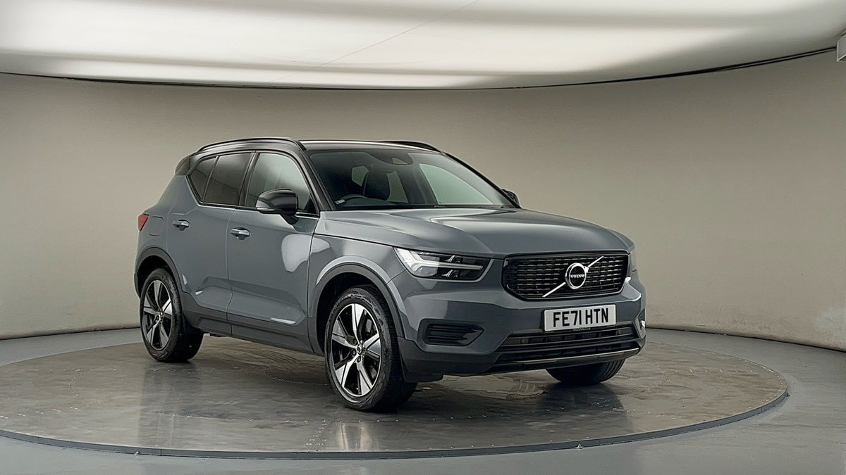 Volvo XC40 Sticky Header Image