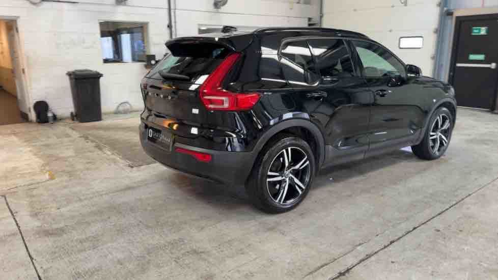 More views of Volvo XC40