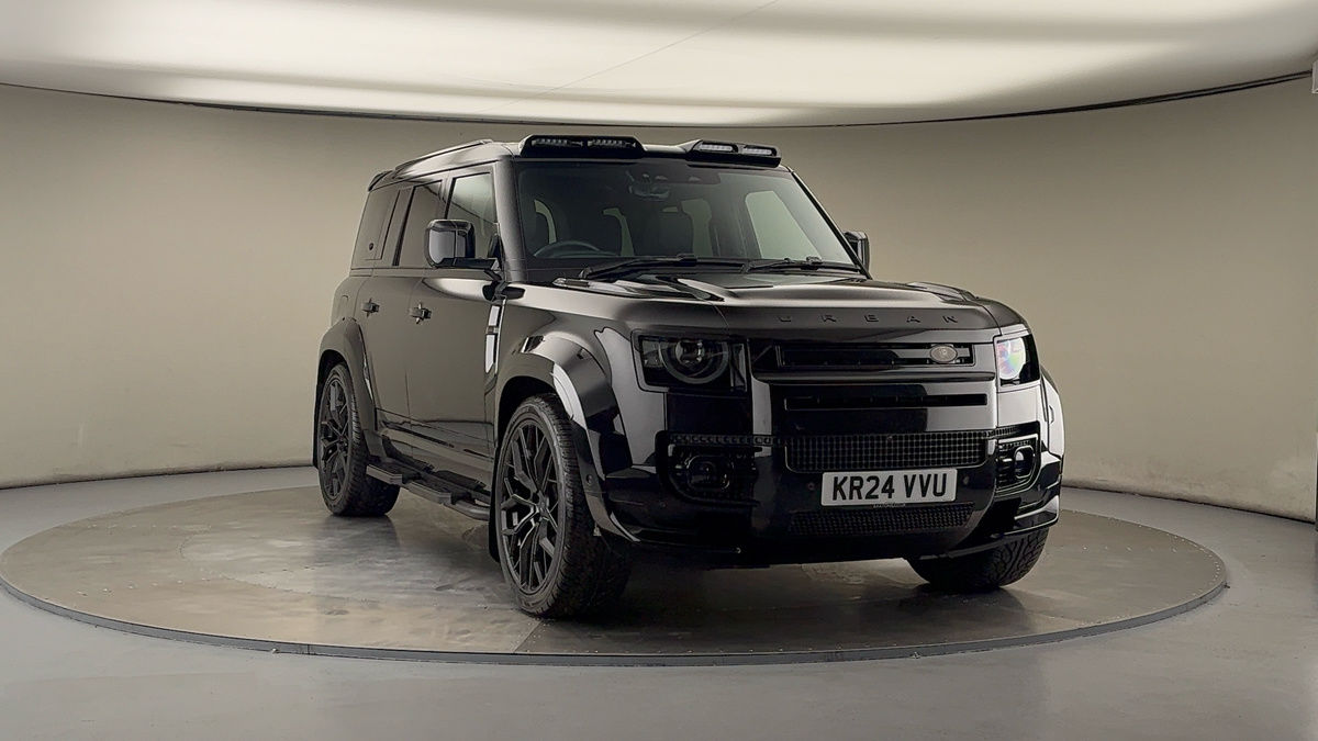 More views of Land Rover Defender 110