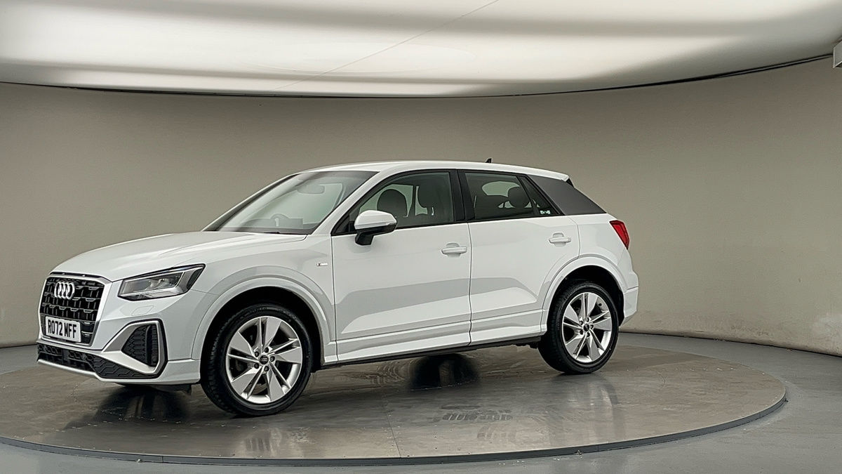 More views of Audi Q2