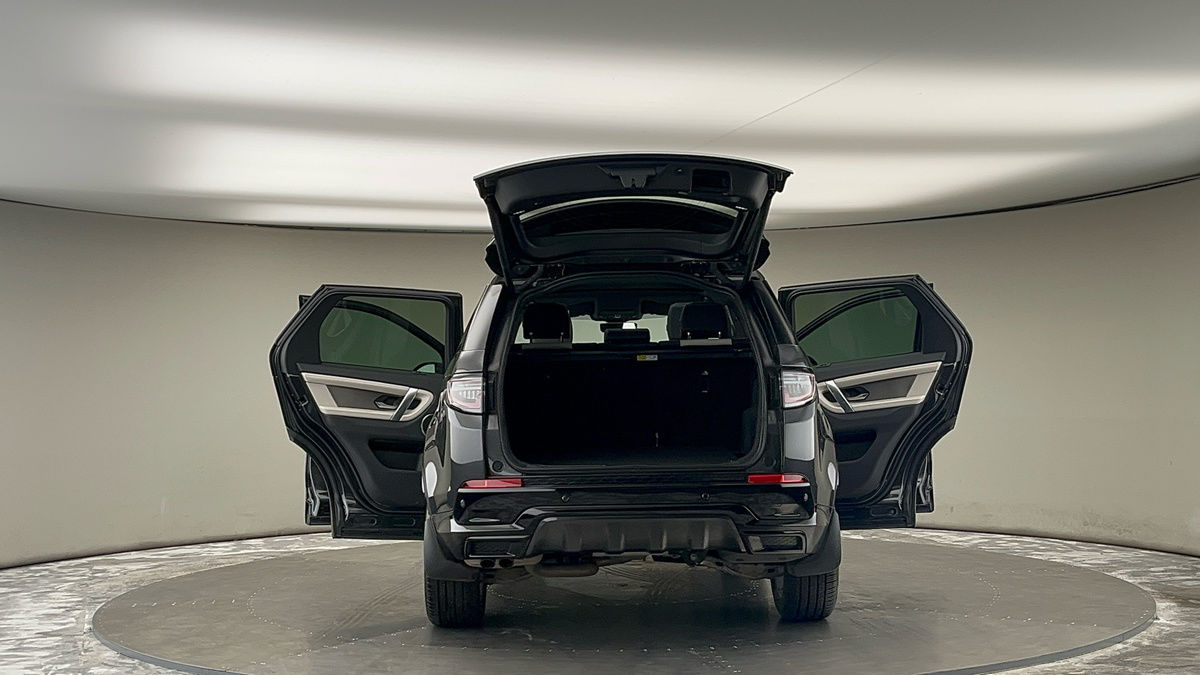 More views of Land Rover Discovery Sport
