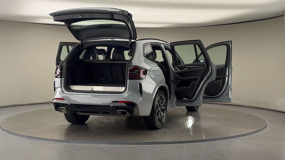 More views of BMW X3